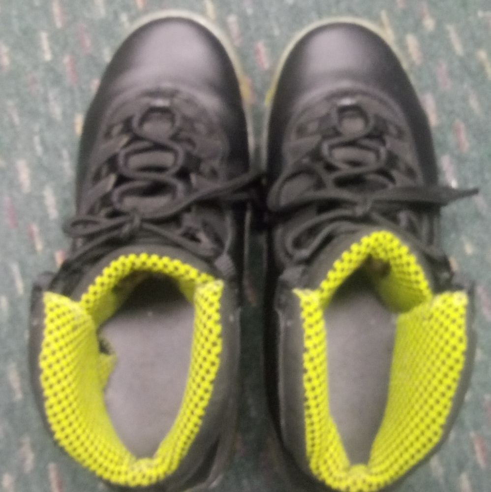 air jordan retro Vs vemon size 5 youth